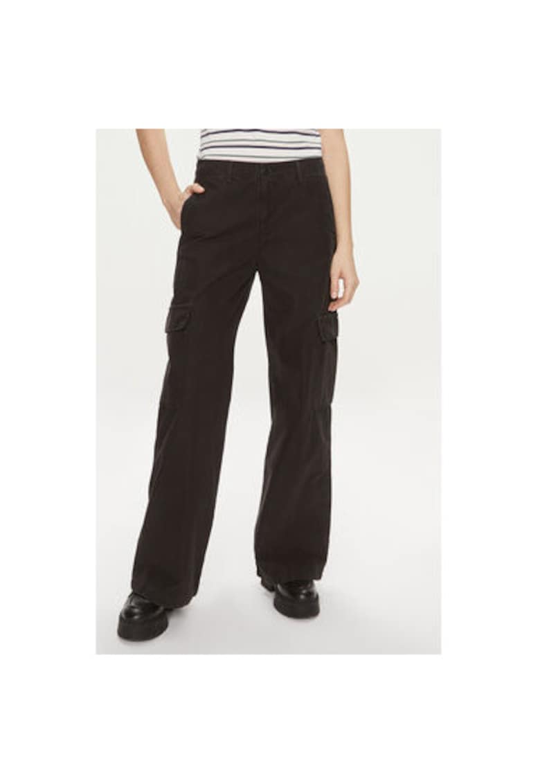 Pantaloni Dama - Levi S - 303866525 - Bumbac - Negru Pantaloni Dama - Levi S - 303866525 - Bumbac - Negru