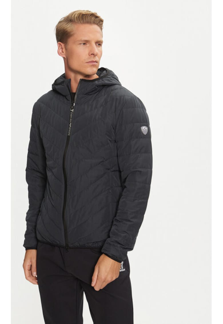 Geaca barbati - Emporio Armani 303081928 - Poliester - Albastru Geaca barbati - Emporio Armani 303081928 - Poliester - Albastru