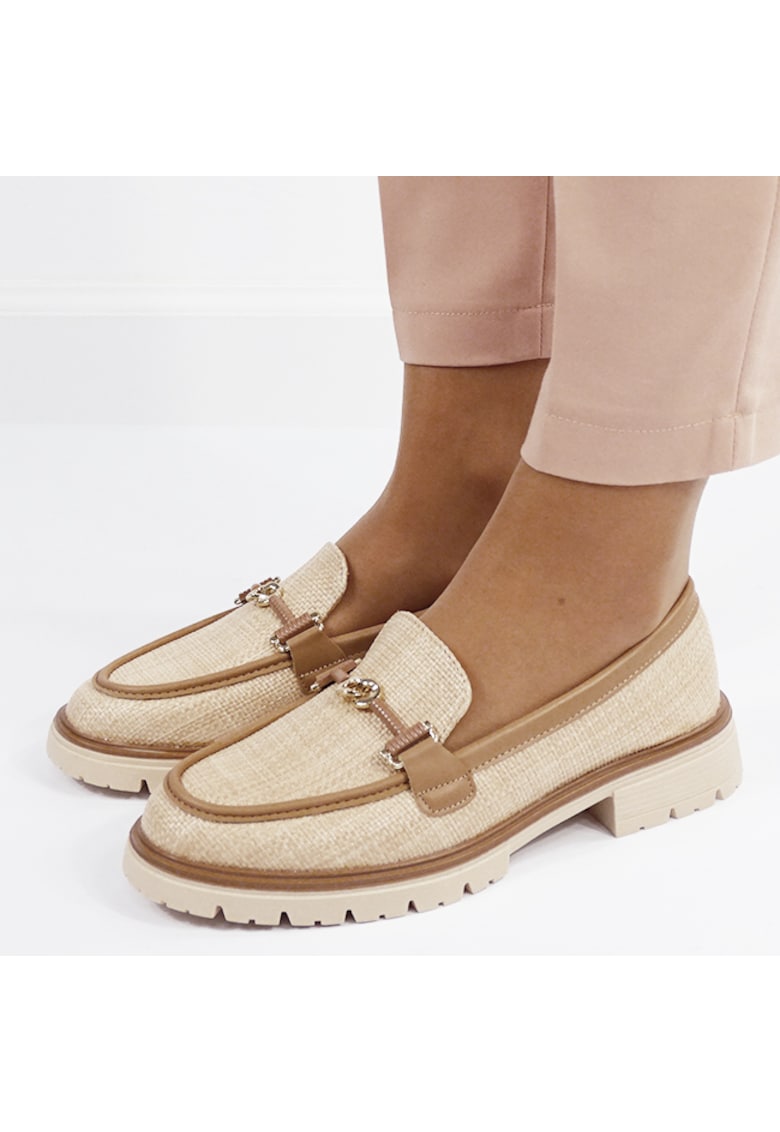 Mocasini bej de tip loafers 2200 03 16588