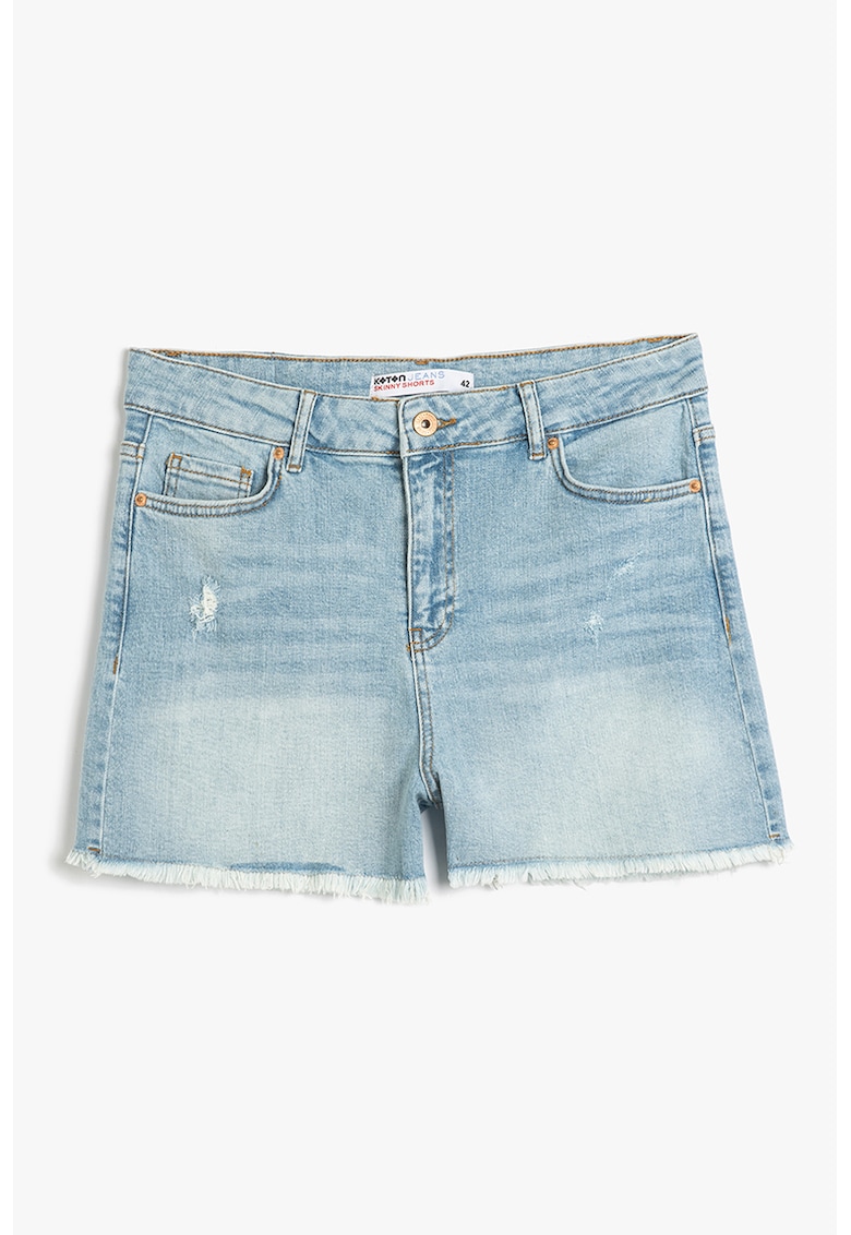 Pantaloni scurti din denim cu terminatii franjurate