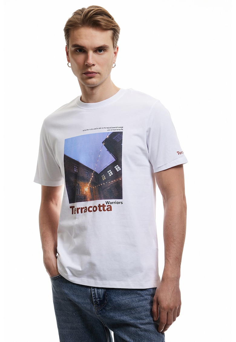 Tricou cu imprimeu poza - Alb/Maro inchis/Albastru lavanda
