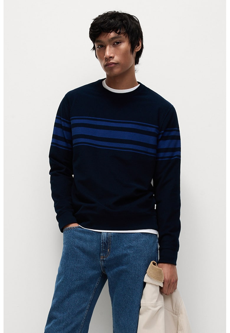 Bluza de trening cu decolteu la baza gatului si model in dungi