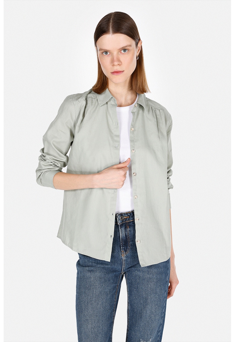 Camasa din bumbac cu guler ascutit Camasa din bumbac cu guler ascutit