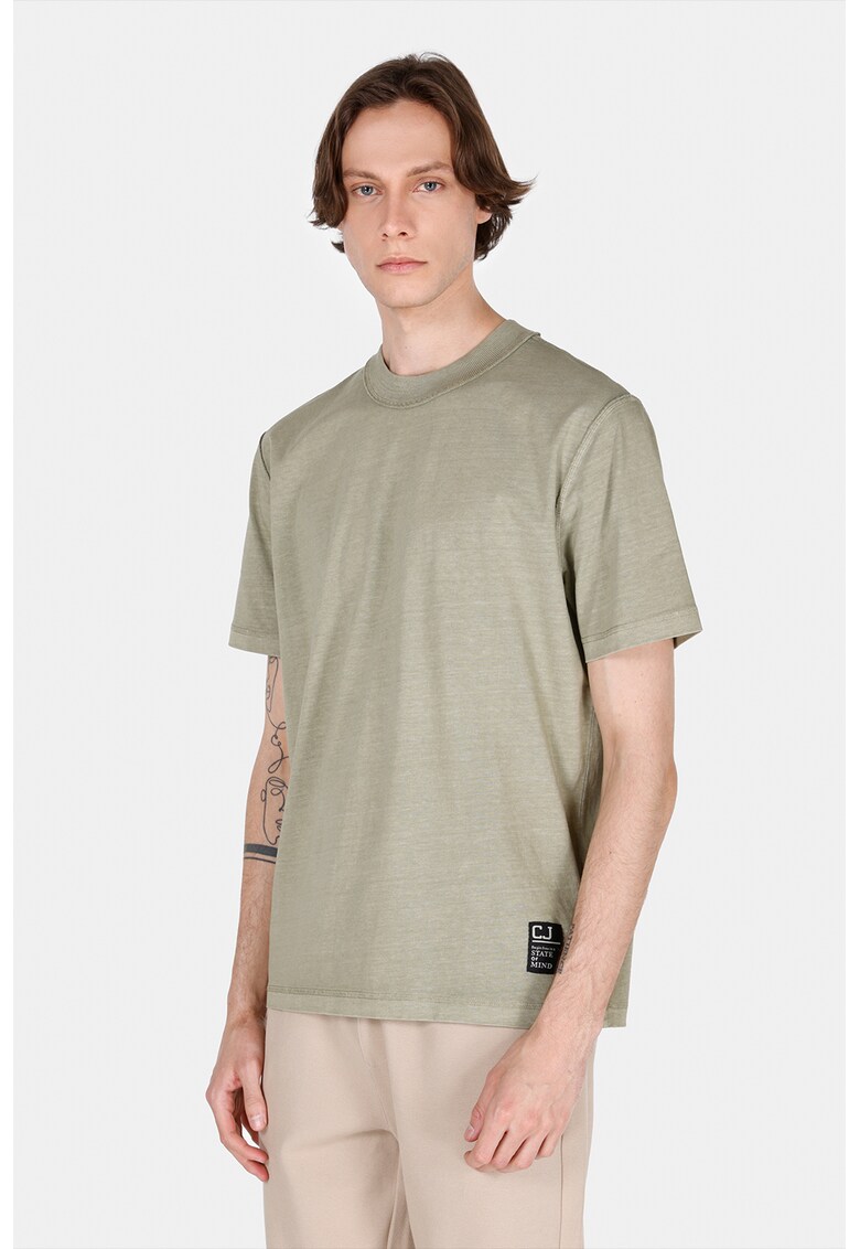 Tricou cu decolteu la baza gatului si model uni - Verde sparanghel