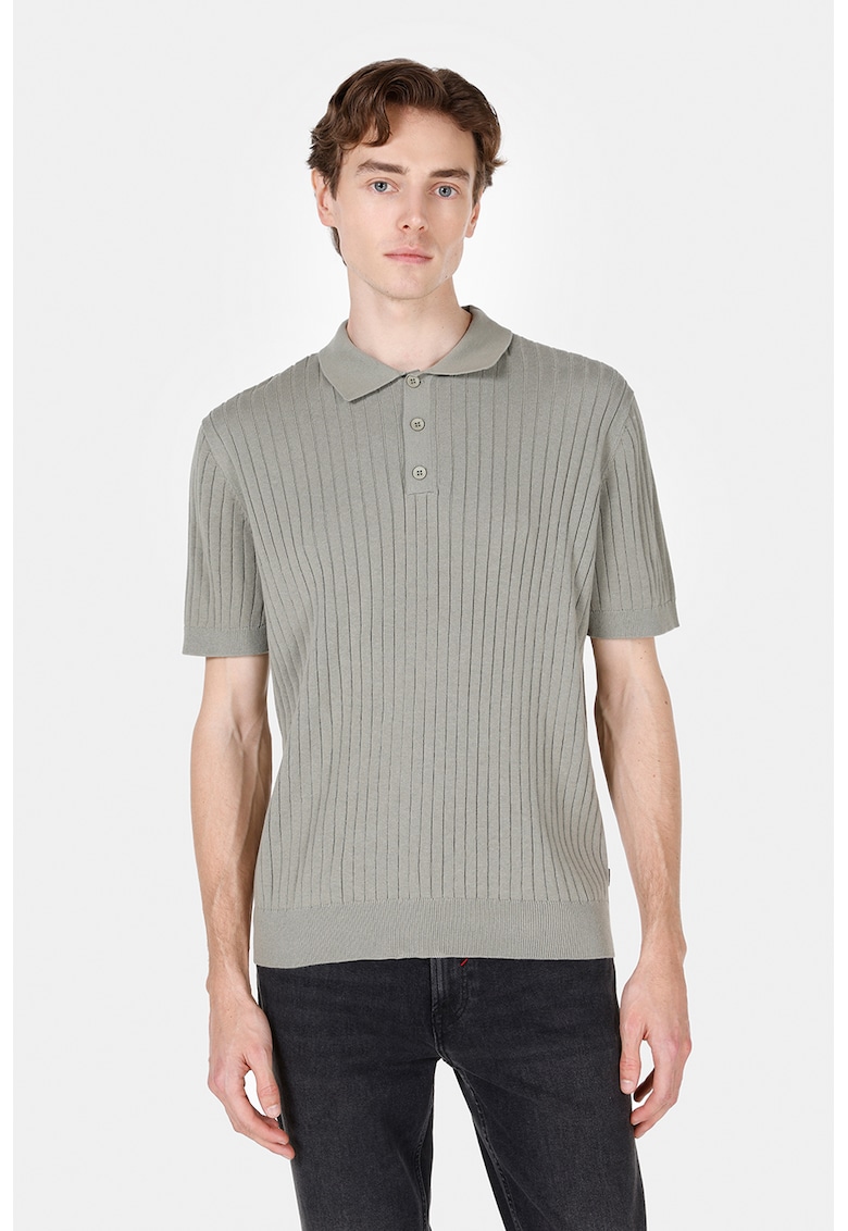 Tricou polo din tricot