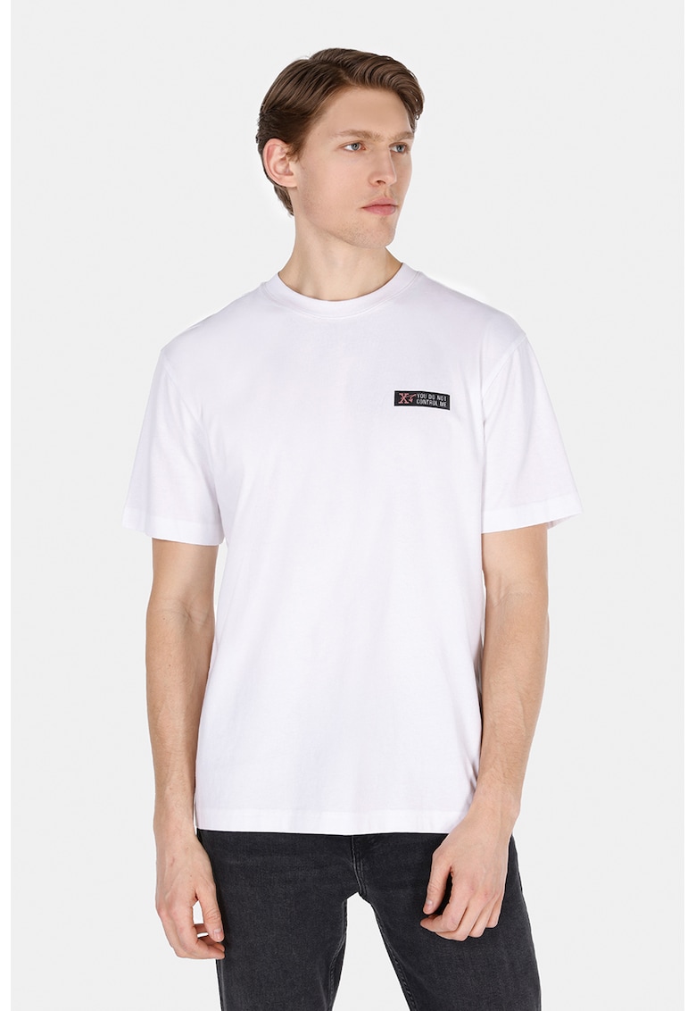 Tricou cu decolteu la baza gatului si imprimeu