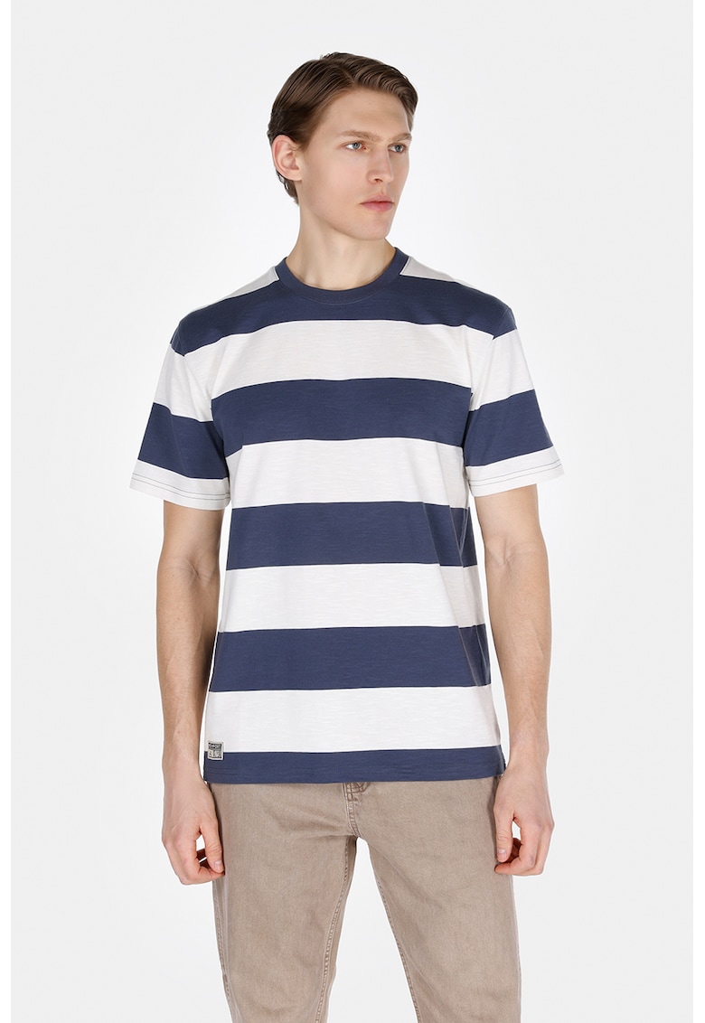 Tricou din bumbac cu model in dungi