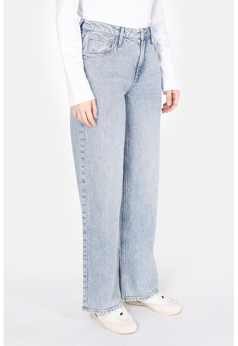 Blugi cu talie inalta si aspect decolorat