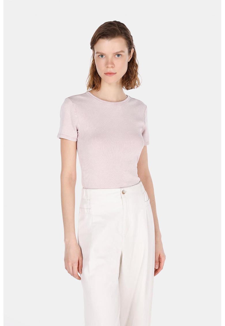 Tricou cambrat cu striatii Tricou cambrat cu striatii