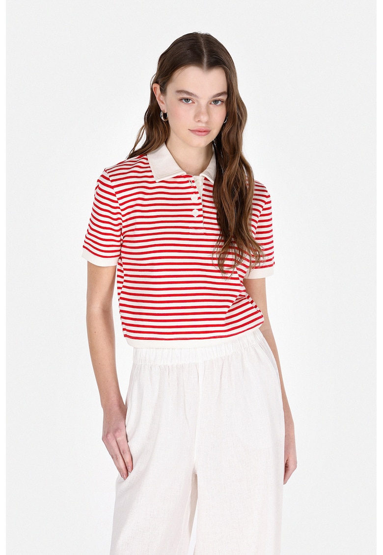 Pulover polo cu croiala crop