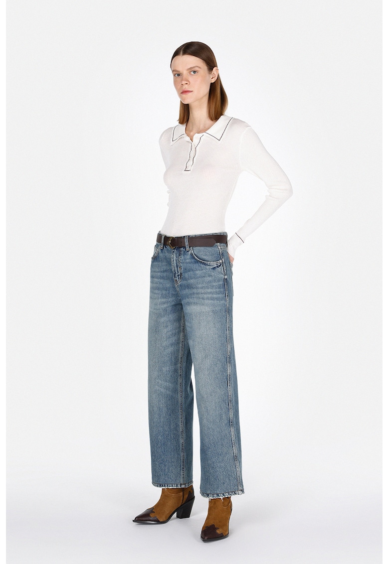 Blugi crop cu croiala kick flared