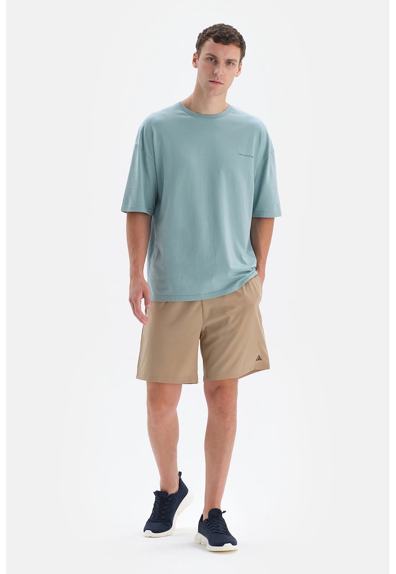 Bermude cu snur si buzunare laterale