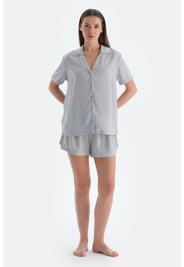 Pantaloni scurti regular fit de pijama cu model uni Pantaloni scurti regular fit de pijama cu model uni