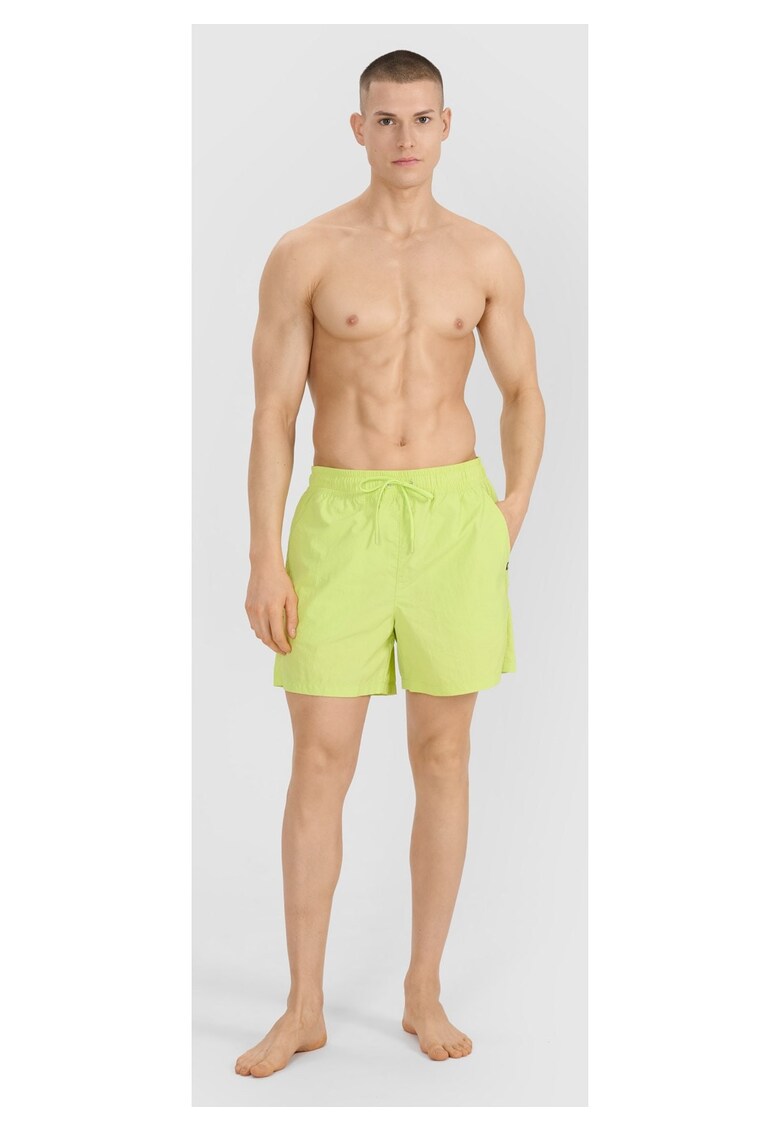 Sort de baie barbati verde - material usor - uscare rapida - croiala confortabila - slip interior din plasa -