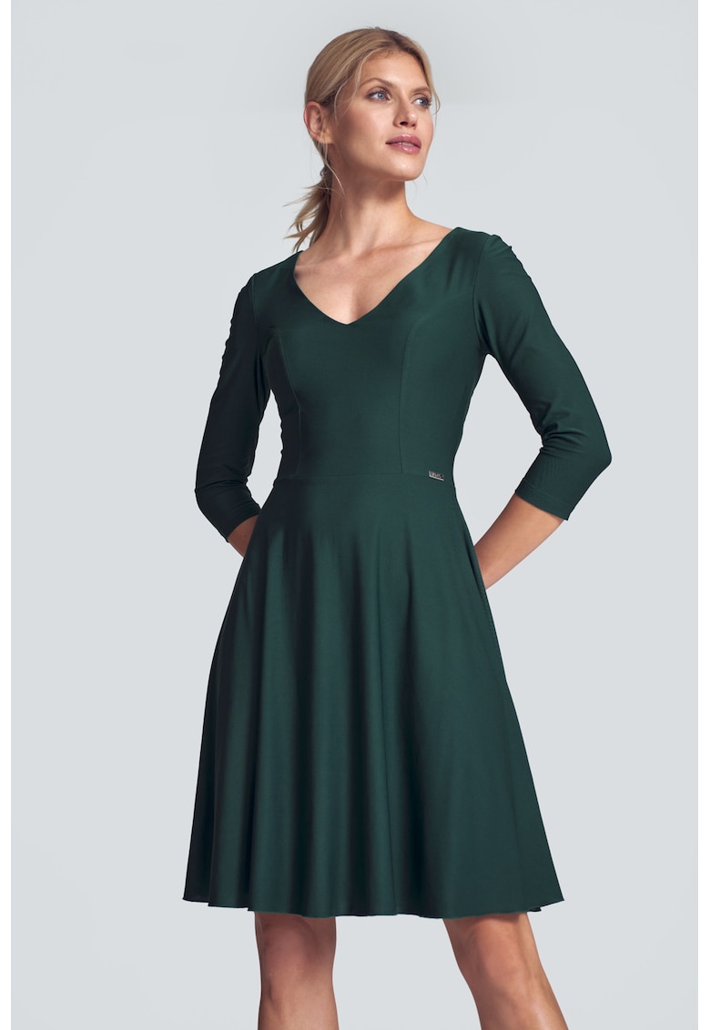 Rochie evazata M709 - verde - decolteu in V - maneci 3/4 - viscoza