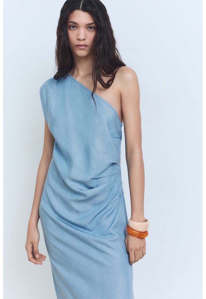 Rochie din lyocell cu slit lateral si decolteu pe un umar - Albastru pastel