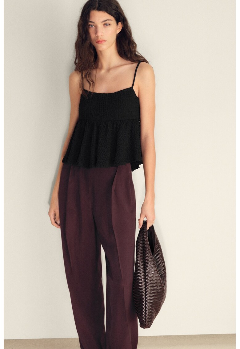 Top texturat cu bretele inguste si volane - Negru