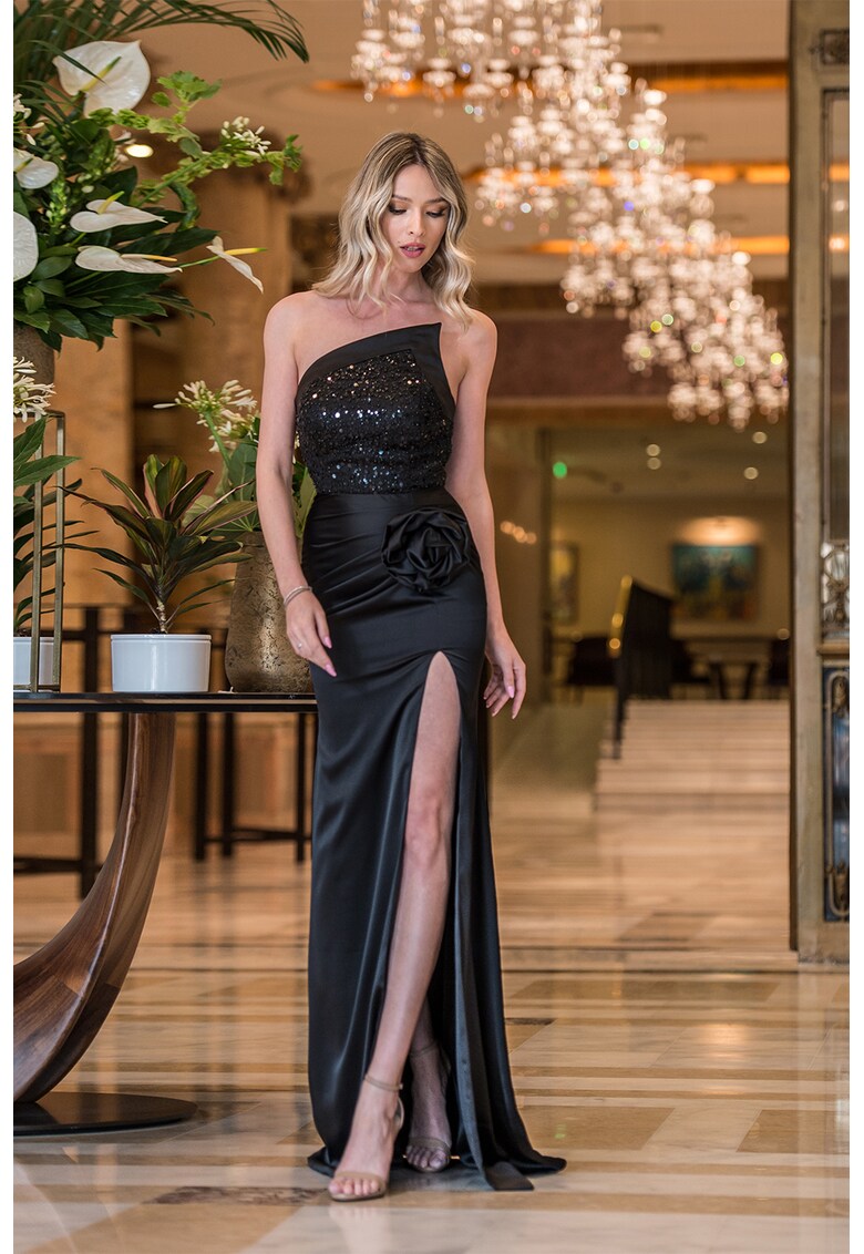 Rochie lunga cu aplicatie florala Clarice - Negru