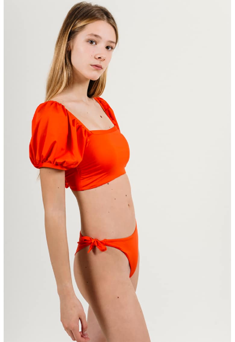 Costum de baie din doua piele cu maneci bufante