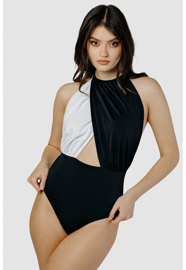 Costum de baie intreg cu model petrecut Costum de baie intreg cu model petrecut