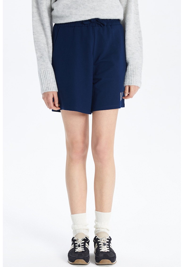 Bermude cu snur de ajustare si talie inalta