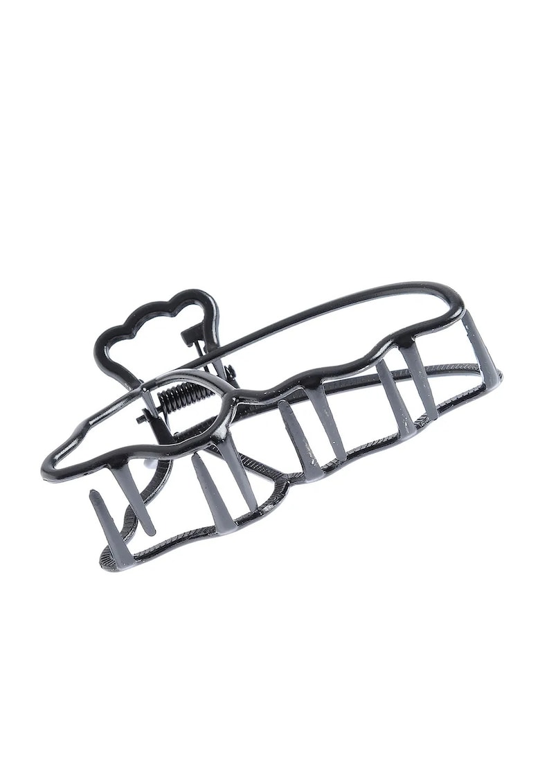 Cleste negru in forma de fluture