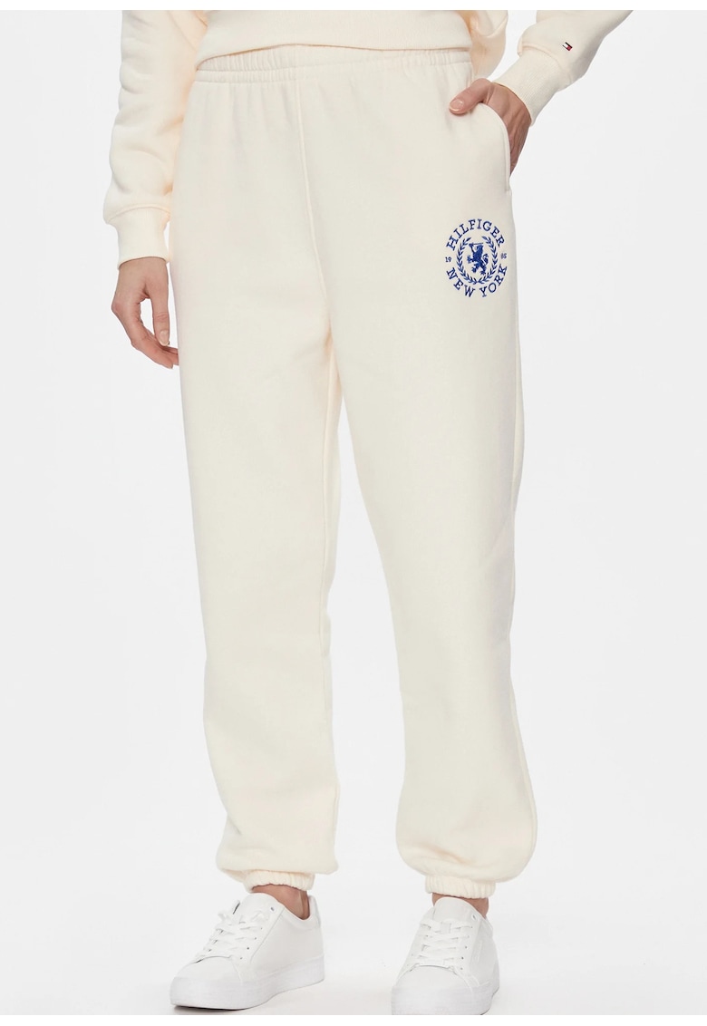 Pantaloni de trening
