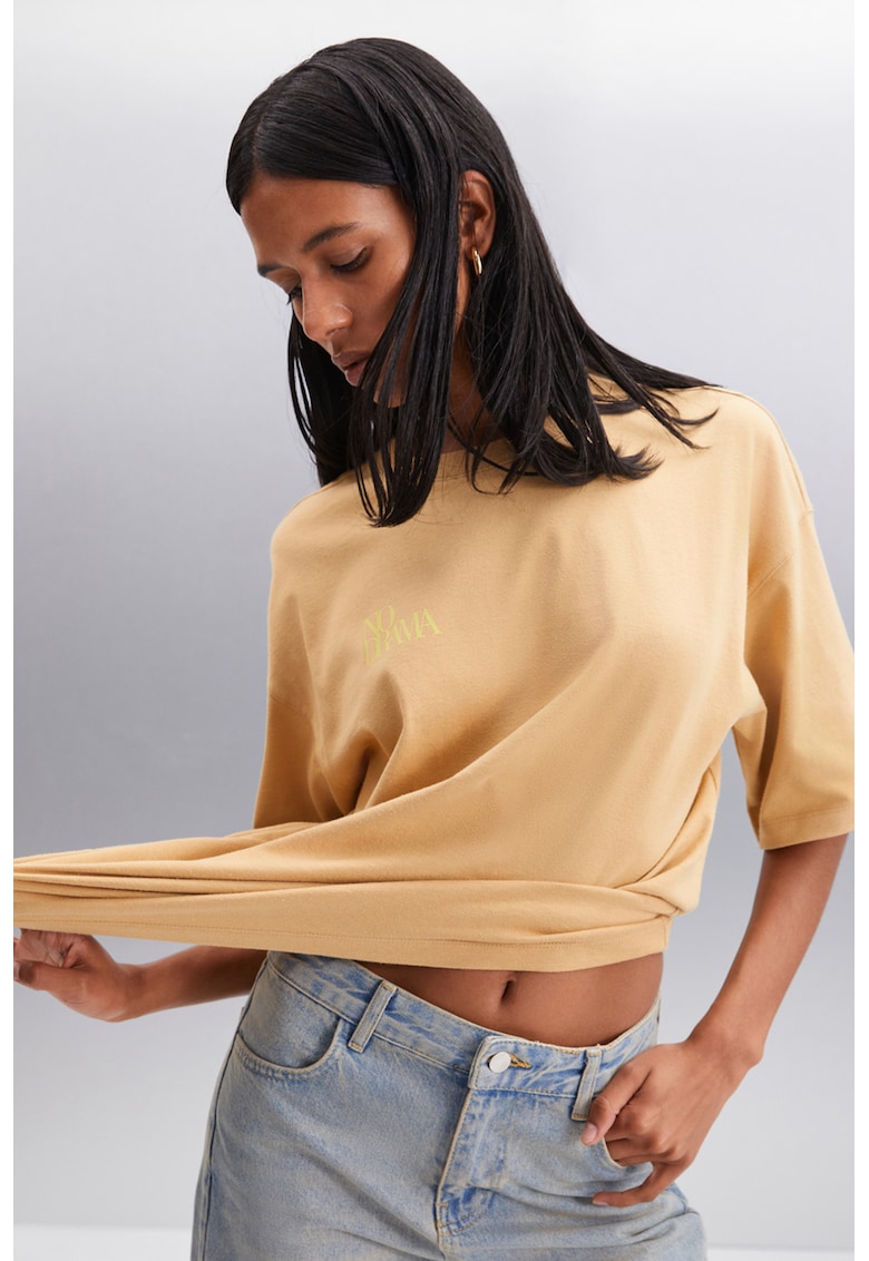 Tricou lejer cu maneci cazute