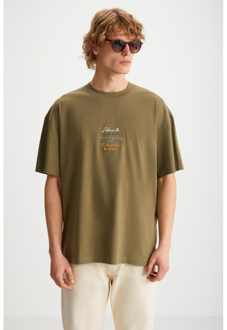 Tricou cu maneci cazute si imprimeu grafic pe partea din spate