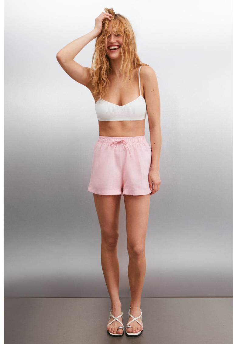 Pantaloni scurti din in cu snur de ajustare in talie