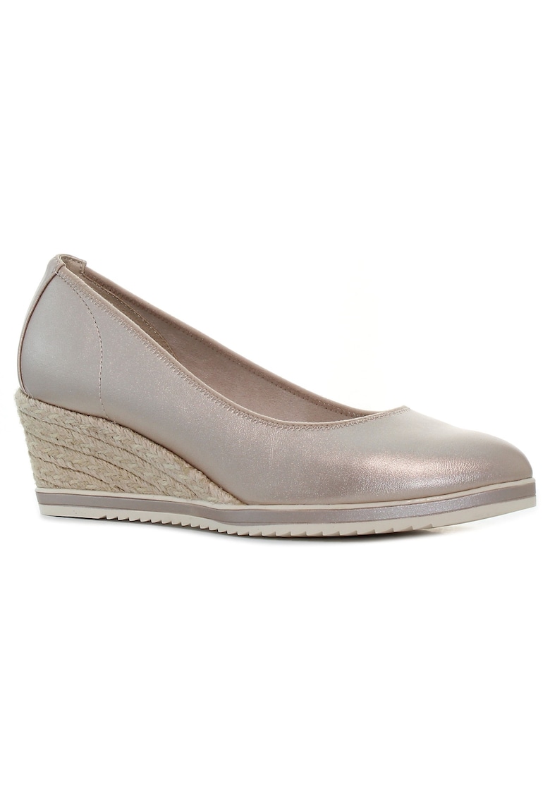 Pantofi cu toc înalt aurii pentru femei