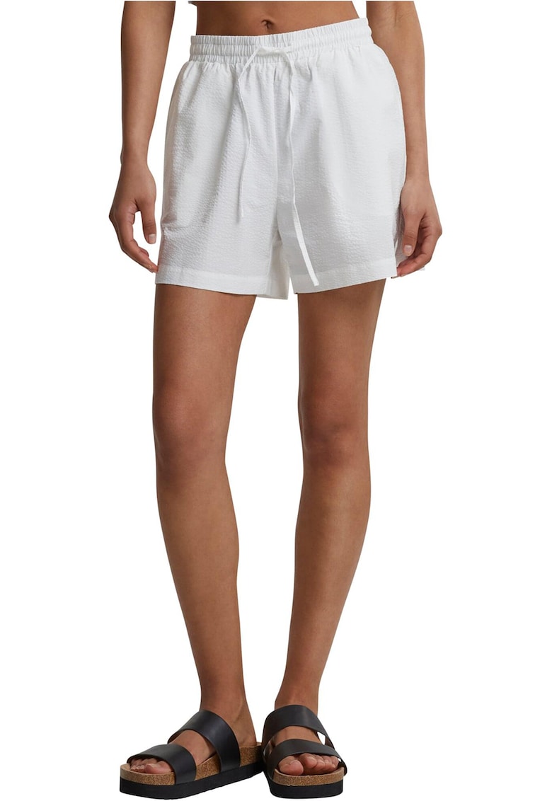 Pantaloni scurti cu snur in talie