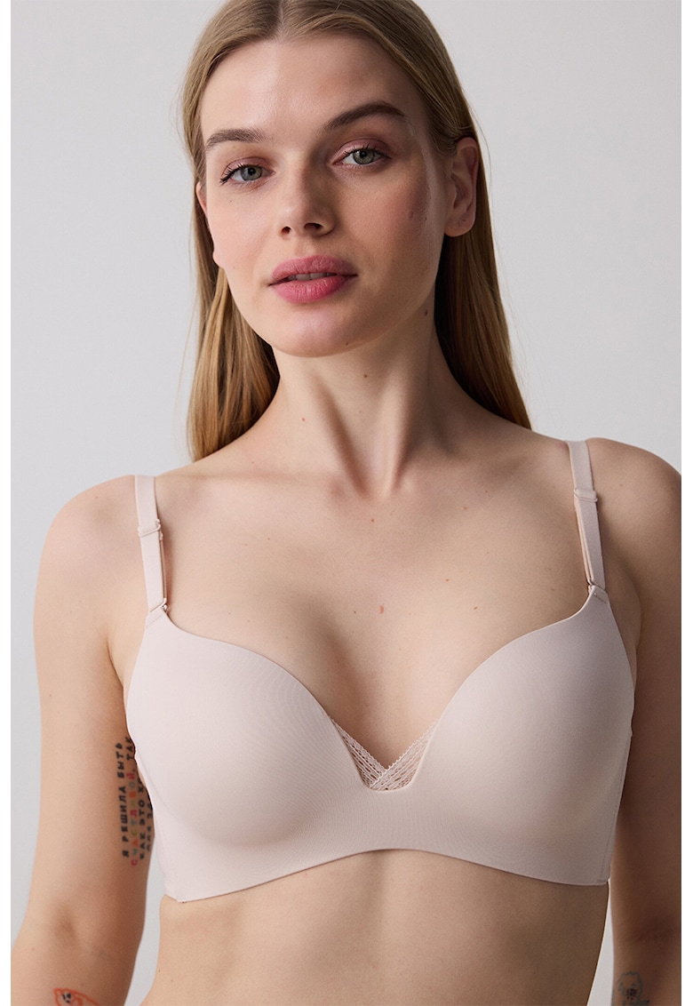 Sutien cu burete si insertii din dantela