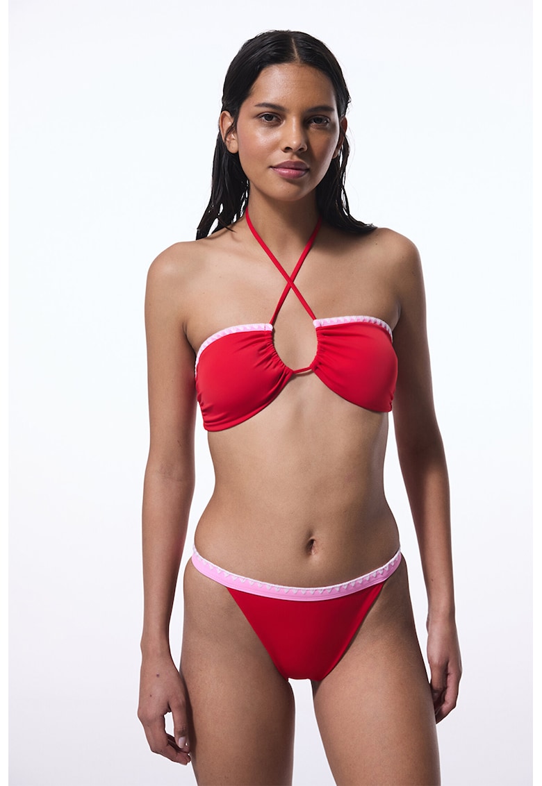 Sutien de baie cu model uni si detaliu contrastant Sutien de baie cu model uni si detaliu contrastant