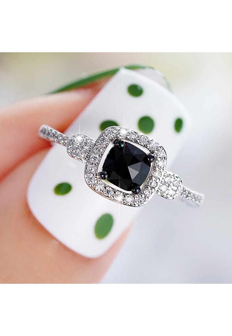 Inel argintiu - cu pietre din zirconiu - France C6 - 6 (circumferinta: 51.9 mm)