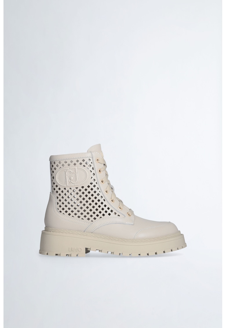 Bocanci din piele cu design perforat