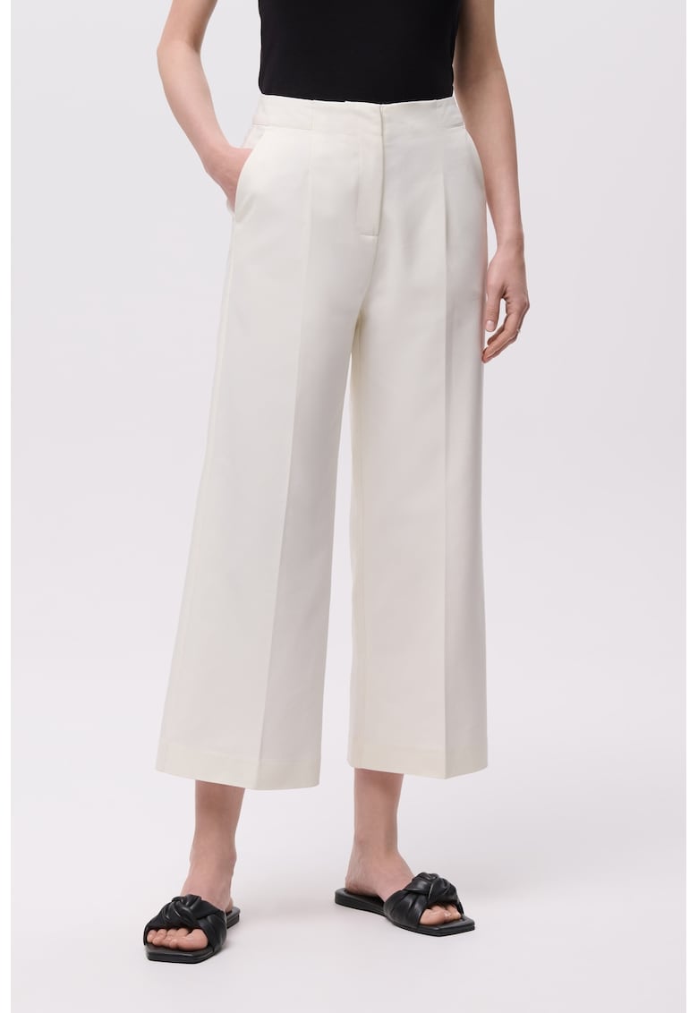 Pantaloni crop cu pensa