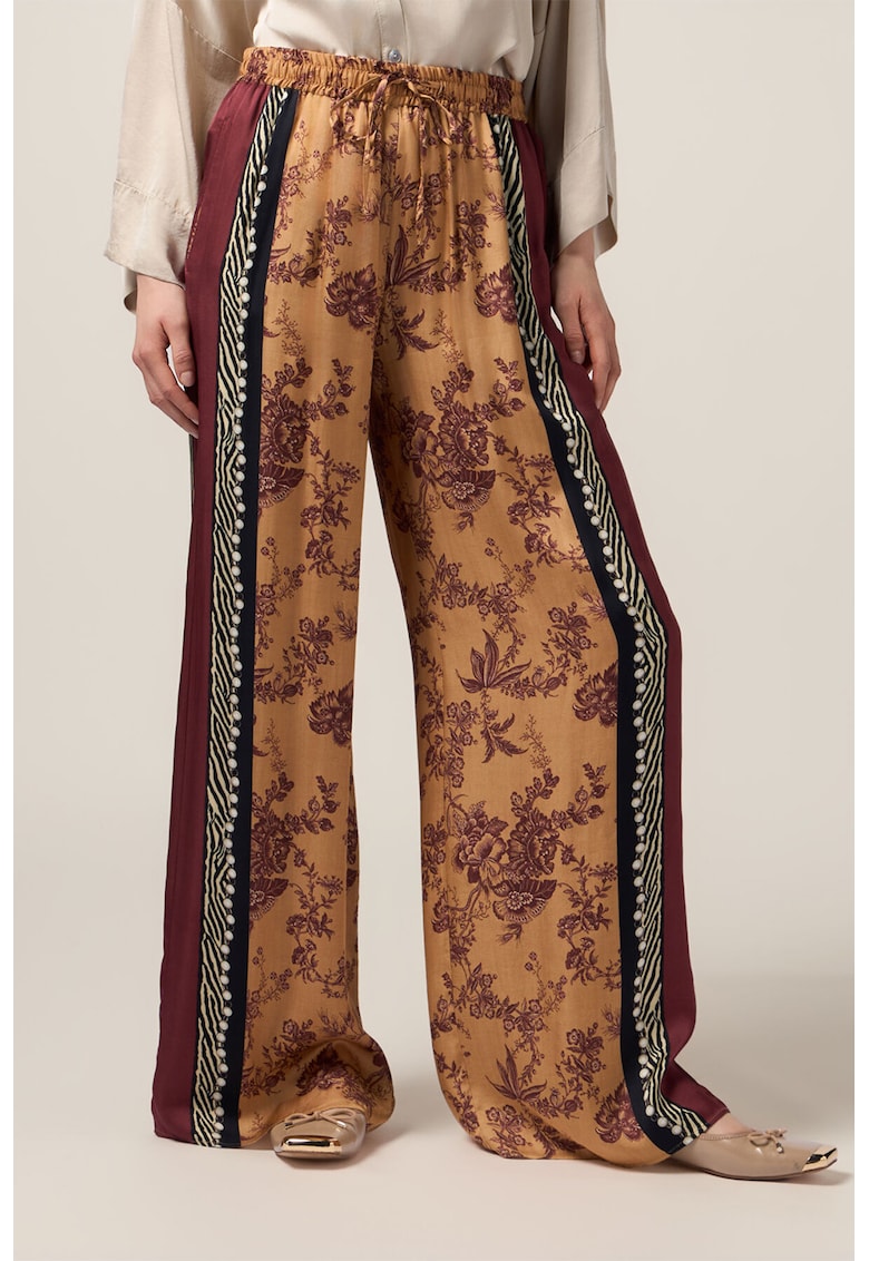 Pantaloni drepti cu talie inalta