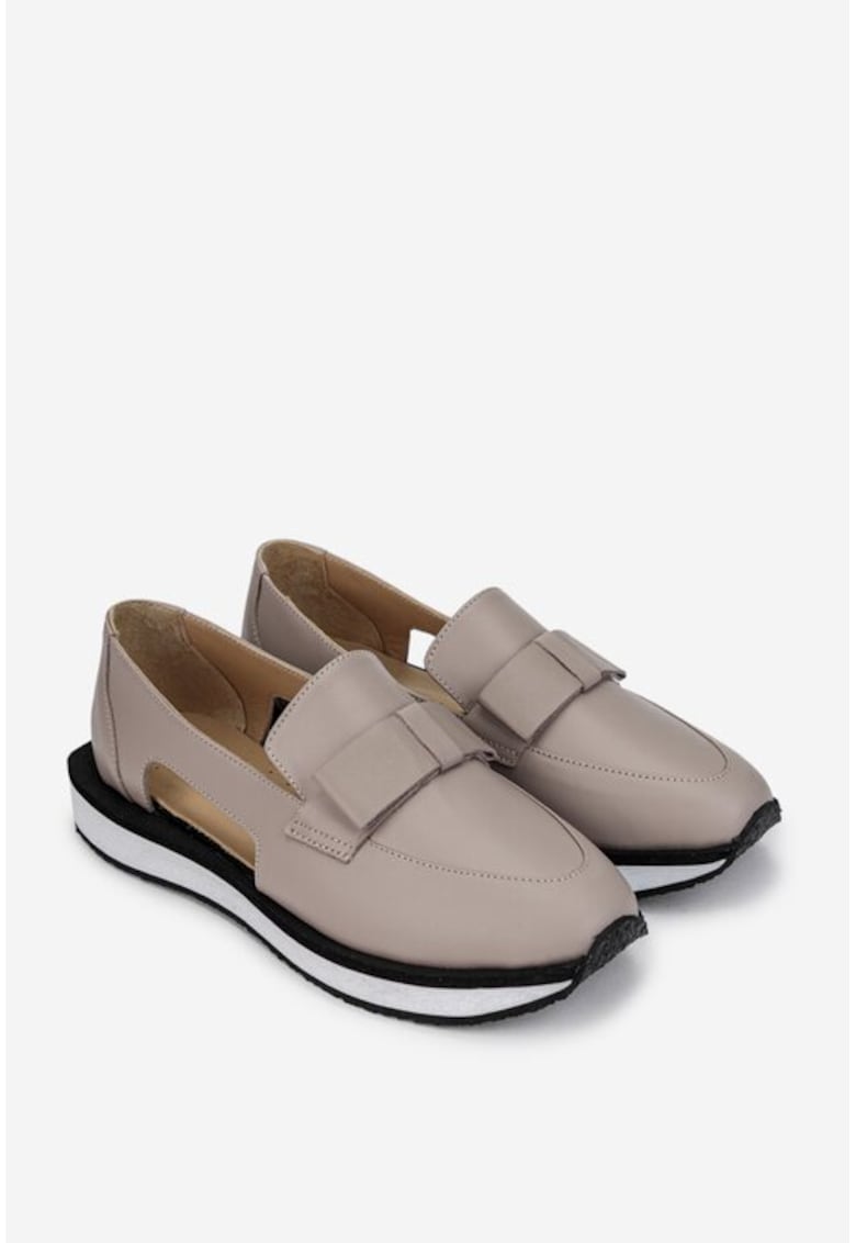 Pantofi dama taupe din piele naturala cu decupaje laterale Pantofi dama taupe din piele naturala cu decupaje laterale