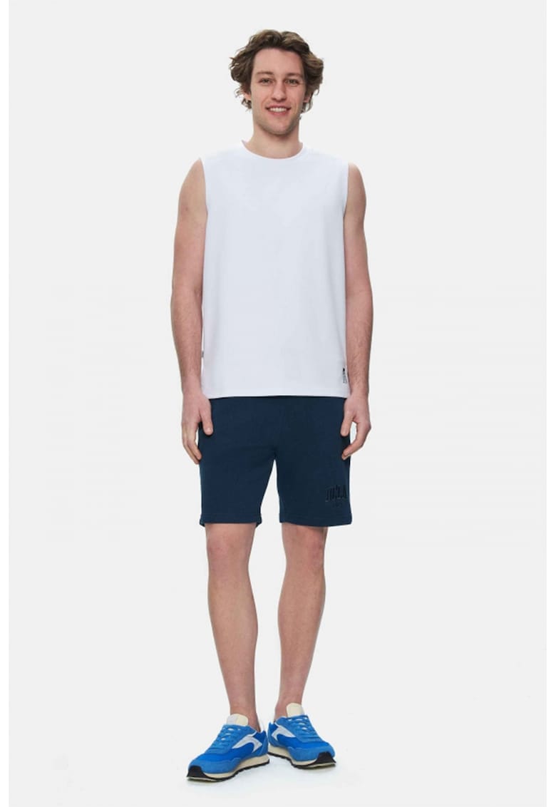 Tricou fara maneci cu decolteu la baza gatului Bodhi Tricou fara maneci cu decolteu la baza gatului Bodhi