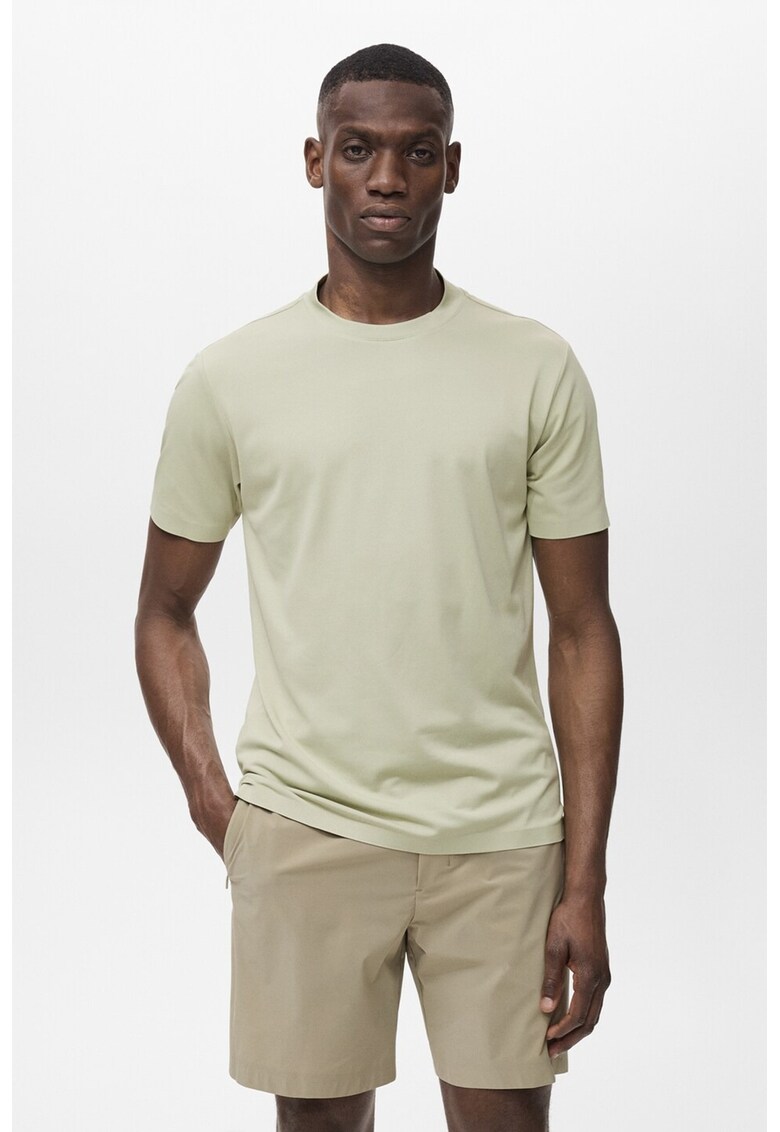 Tricou uni cu decolteu la baza gatului - Verde pal