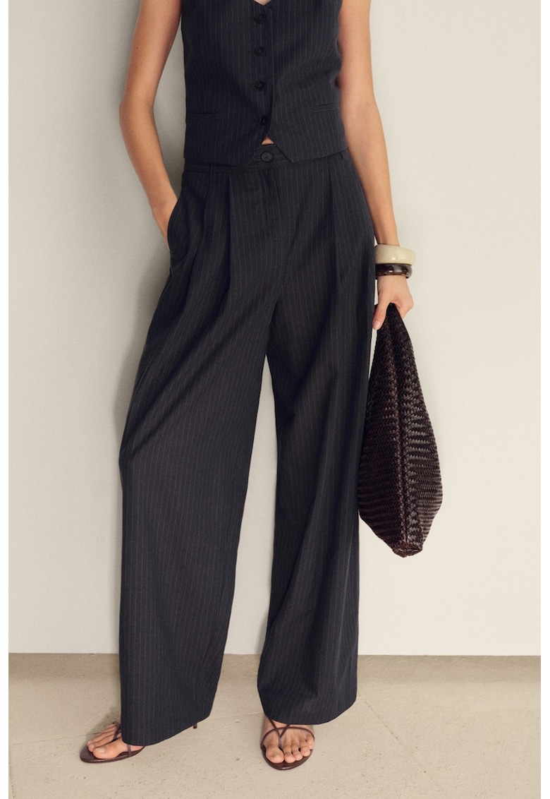 Pantaloni evazati din amestec de in cu model in dungi