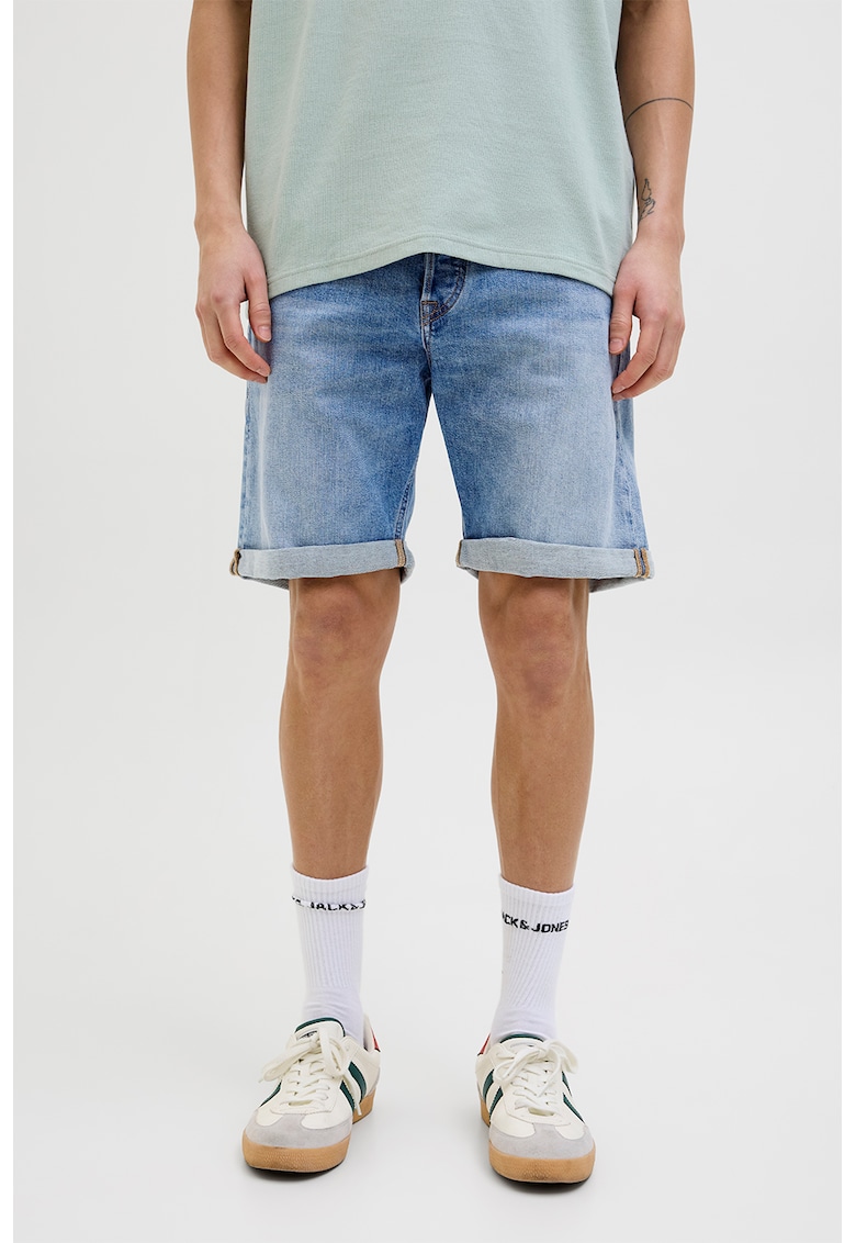 Blugi scurti cu aspect decolorat