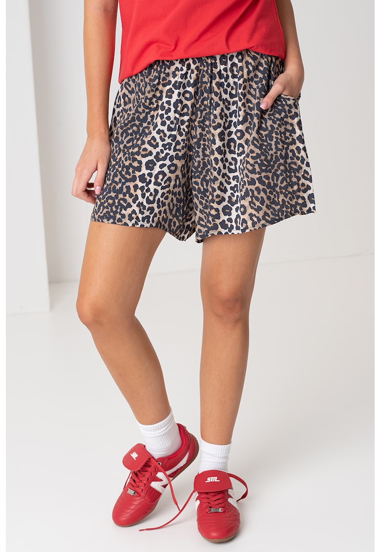 Pantaloni scurti relaxed fit cu model