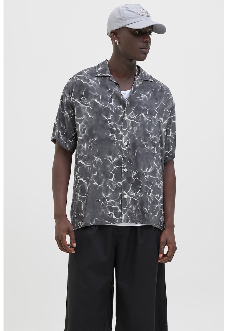 Camasa cu maneci scurte si model