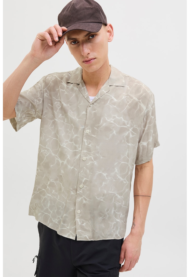 Camasa cu maneci scurte si model