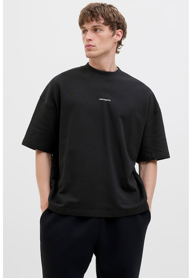 Tricou cu decolteu la baza gatului si imprimeu text