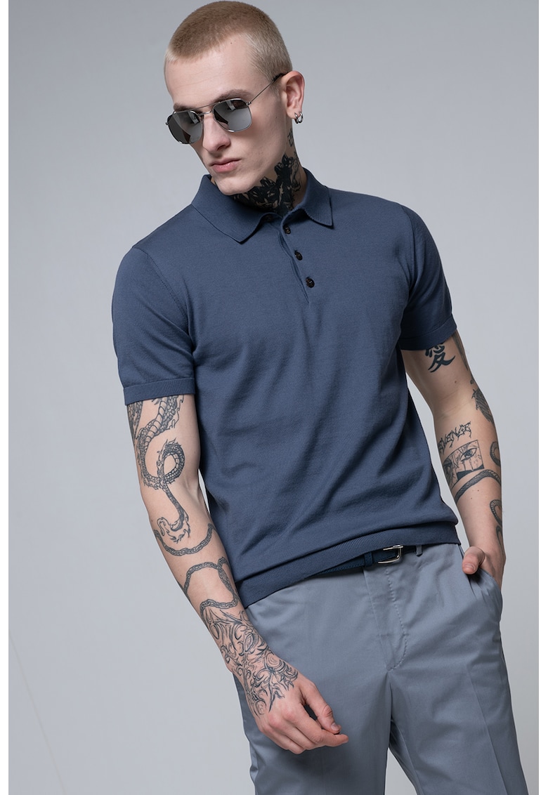 Tricou polo cu model uni Tricou polo cu model uni