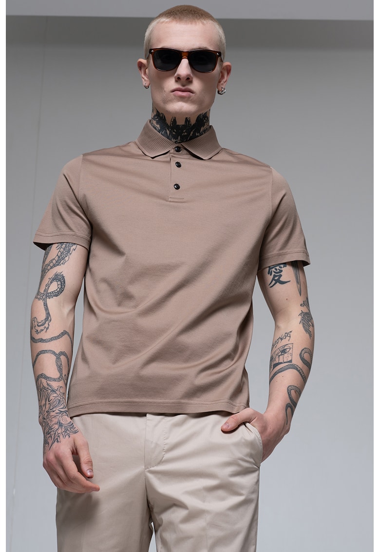 Tricou polo cu model uni Tricou polo cu model uni