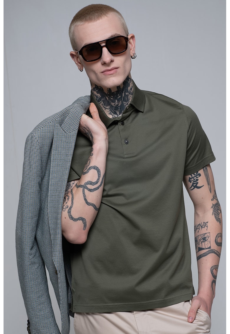 Tricou polo cu model uni Tricou polo cu model uni